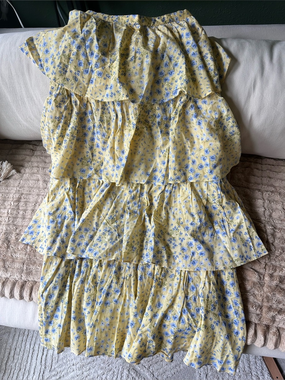 ABERCROMBIE Yellow Tiered Floral Maxi Skirt 🌼